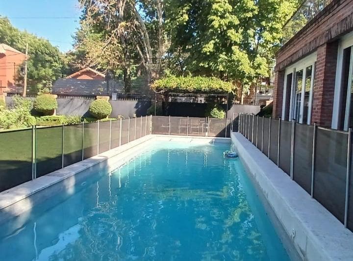 Impecable Casa en Venta en El Casco Histórico de San Isidro con Jardín y Pileta y Quincho - 4