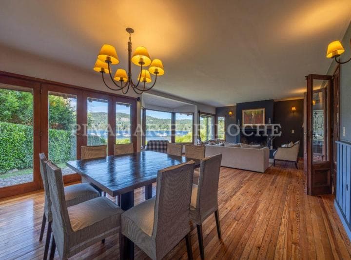 Bariloche, Chalet en Alquiler, 6 Dorm., Cap 14 Personas, Costa de Lago. Km 14 Bustillo - 4