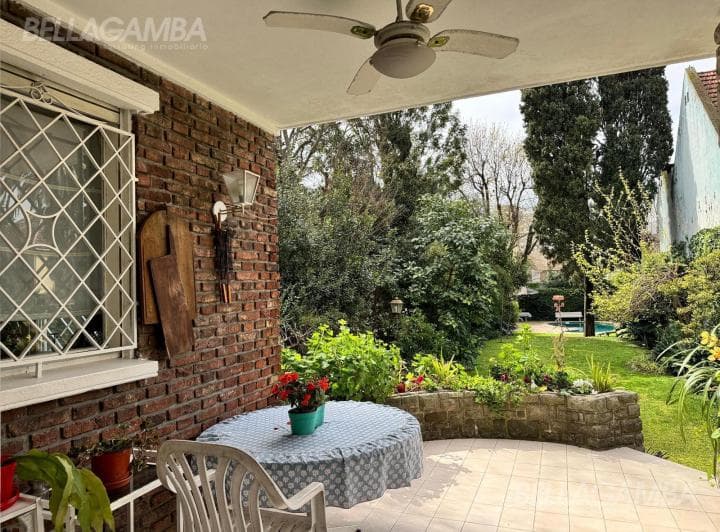 Casa Venta Vte Lopez 5 Ambientes Jardin Piscina Cochera - 4