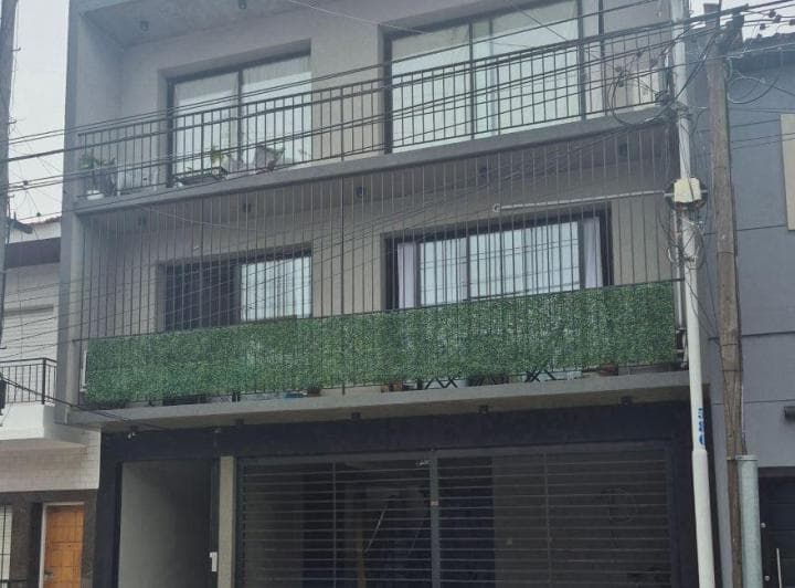 Departamento / Semipiso de 2 Ambientes en Venta - Avellaneda - 2