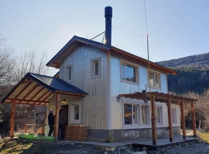 Casa con Gran Lote y Vistas Abiertas a La Montaña | Callejón J. P. Torres – Sma - 2