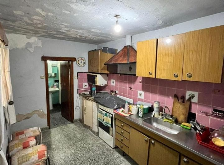 Casa 3 Ambientes con Cochera Doble Al Frente en Venta - 2