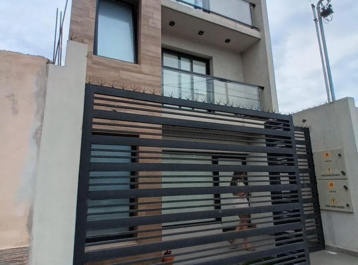 Local Comercial a Estrenar, Zabala Al 700 - 2