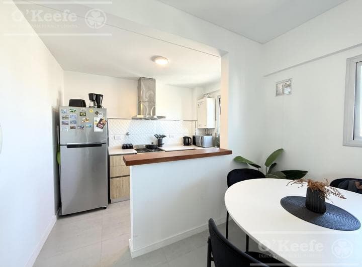 Departamento 2 Ambientes en Venta - Cochera - Quilmes - 2