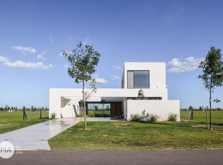 Casa 3 Dorm. en Construcción - Av Arturo Illia 158 - Funes Vida Club de Campo | Venta - 2