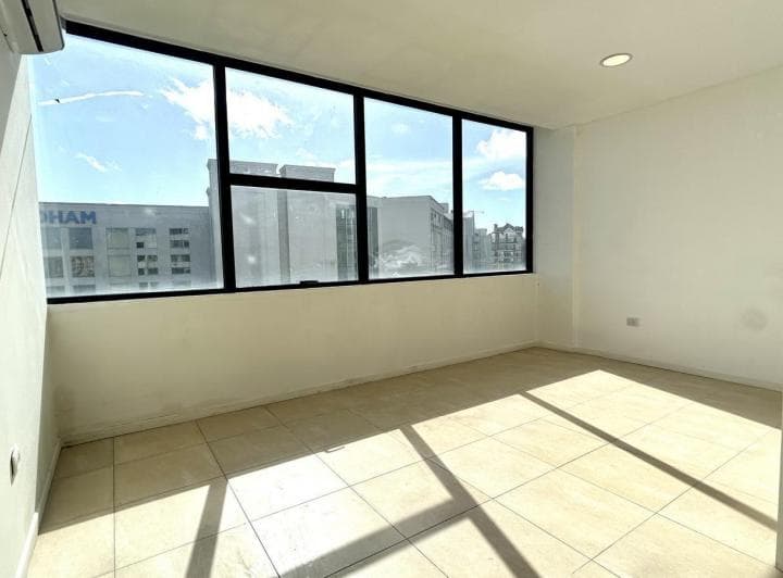 Oficina - Paseo de La Bahia - Studios I - 2