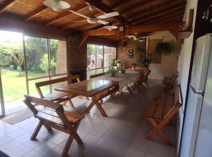 Departamentos de 3 Ambientes - Local Comercial - Cochera - Fondo Libre - 2