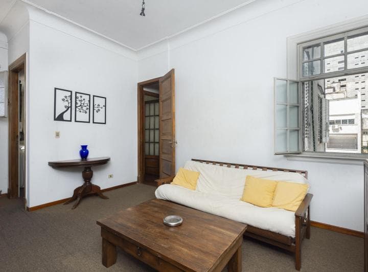 Venta Departamento 3 Ambientes, Piso 4º, Apto Profesional con Vista Abierta en Balvanera - 2