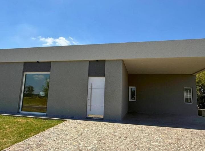 Casa a Estrenar en San Simon - 2