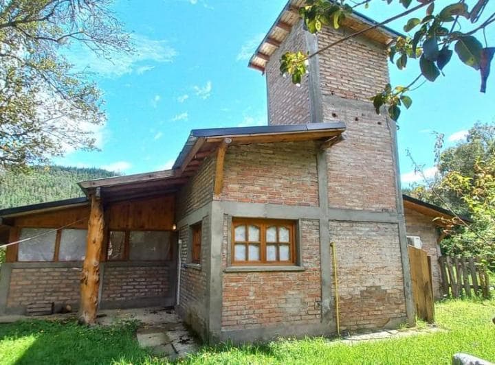 Chacra en El Bolsón - Excelente Propiedad Para Destino Turístico - 3
