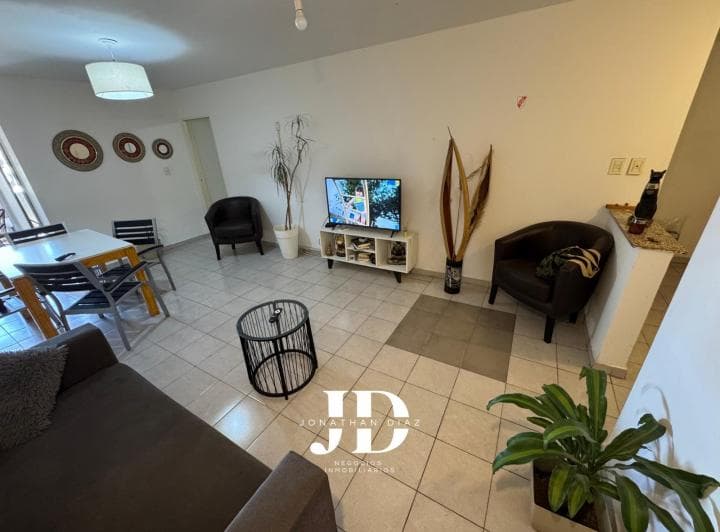 Venta Departamento 2 Dorm., Barrio General Paz - 5