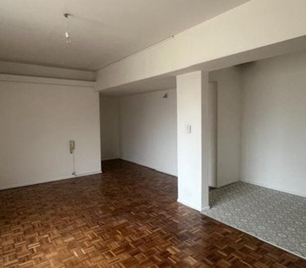 Oportunidad Amplios 2 Ambientes Muy Luminosos Apto Prof. - 4