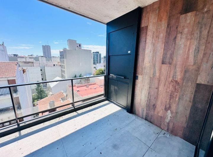 Semipiso Al Frente a Estrenar con Cochera Zona Guemes - 3