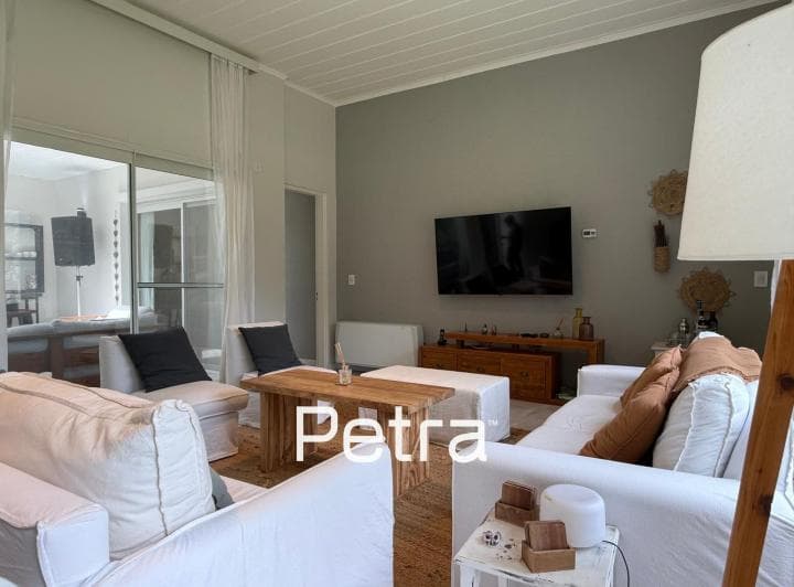 Casa en Venta en Pinamar. Barrio La Herradura - 2