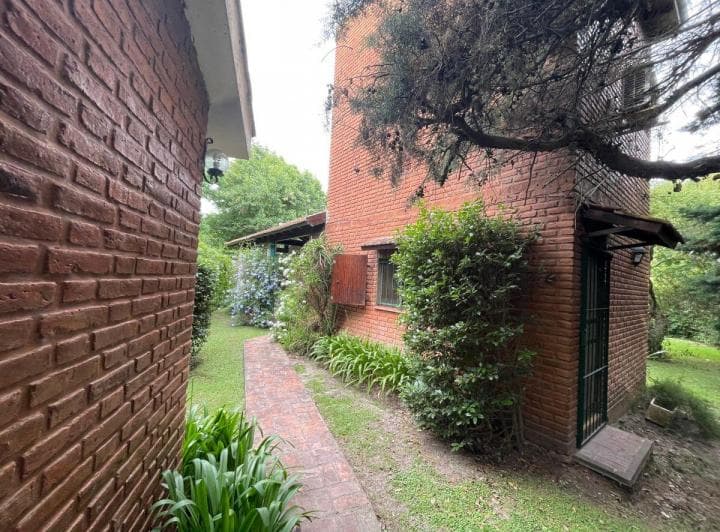 Casa Quinta en Venta con 1440 m² en General Las Heras - 4