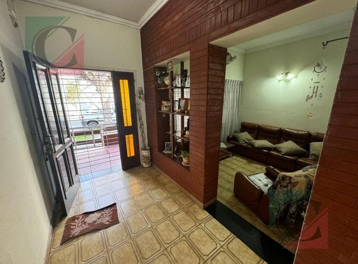 Casa 4 Ambientes con Cochera Apta Credito Banco Ciudad - 4