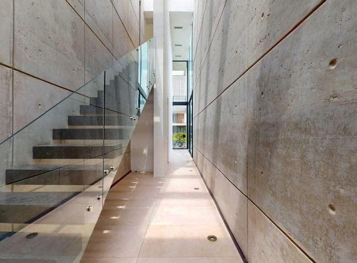 Casa Estilo Moderno Muy Luminosa con Una Espacialidad Única Algo Distinto - 3