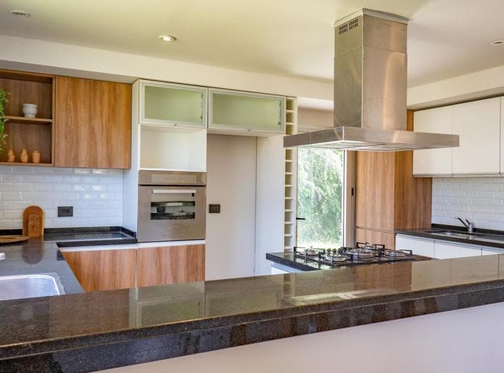 Venta Casa 3 Dorm. Funes Hills Miraflores - 3