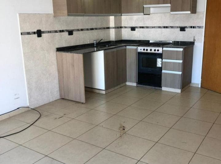 Venta - Oportunidad - Liniers - 2 Amb. Cochera y Terraza Propia - 5