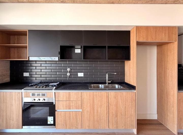 Venta de Departamento 2 Amb C/ Cochera a Estrenar - Zona Chauvin - 3