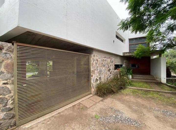 Venta Casa en Complejo Cerrado Villa Belgrano 3 Dorm. - 3