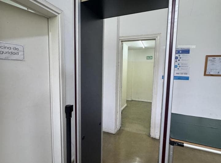Venta de Galpon de 2,475 m² con Oficinas en Parque Patricios - Distrito Tecnologico - 4