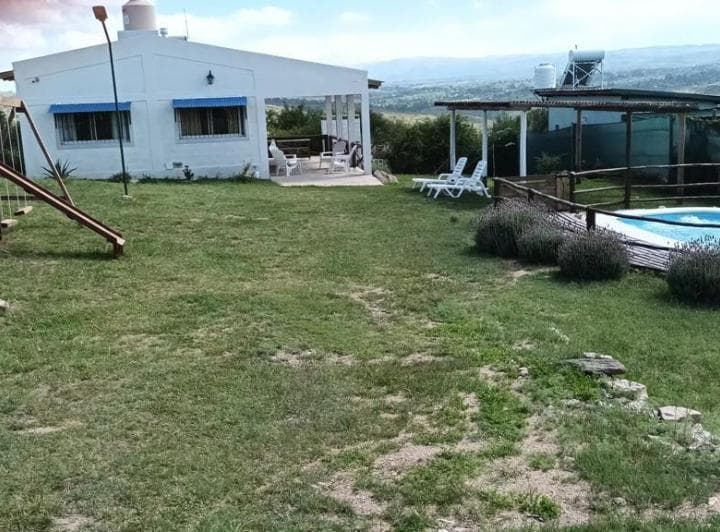 Venta Casa en Huerta Grande Pegado a La Falda - 4