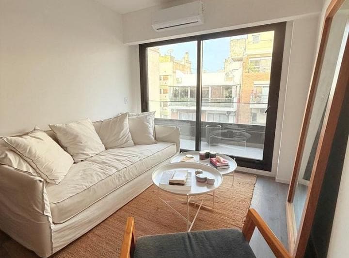 Departamento 2 Amb Al Frente a a Extrenar Luminoso con Amenities - 3