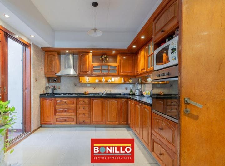 Casa 5 Ambientes Venta Villa Pueyrredón - 3