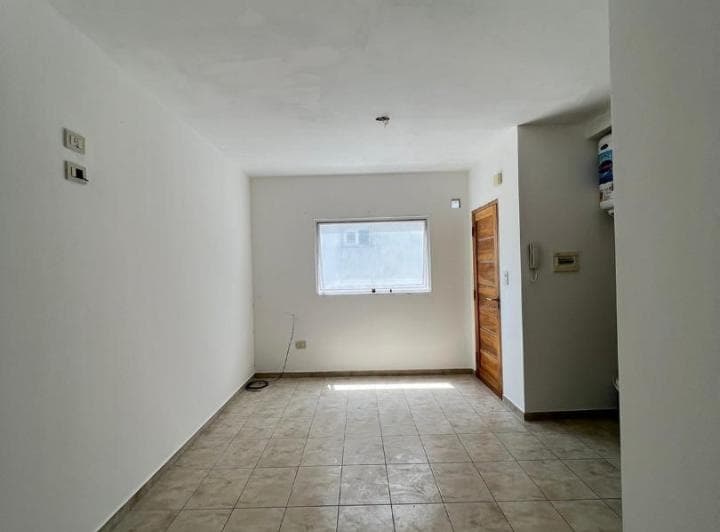Venta Depto 2 Ambientes Merlo Centro - 3