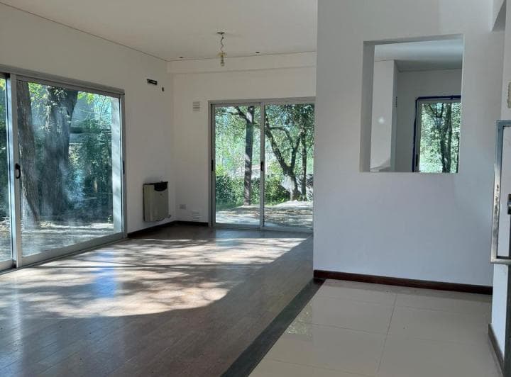 Venta - Duplex en Complejo Cerrado - B° Villa Warcalde - 5