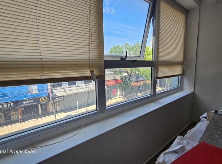Venta Oficina 21 m² en Caseros - 3
