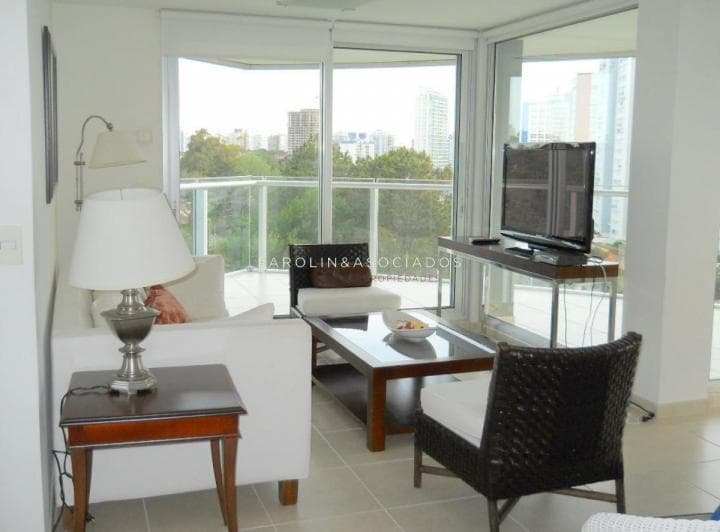 Apartamento de 3 Dorm. en Venta, Mansa, Punta del Este - 2