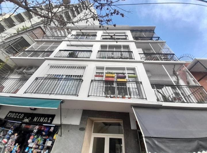 Departamento Tres Amibientes en Villa Urquiza. - 2