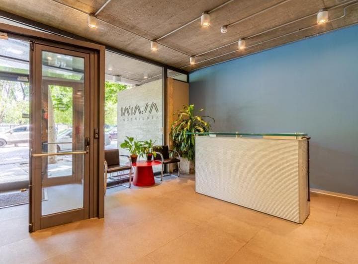 Oficinas Plug & Play. Sistema Coworking con Cocheras. - 4