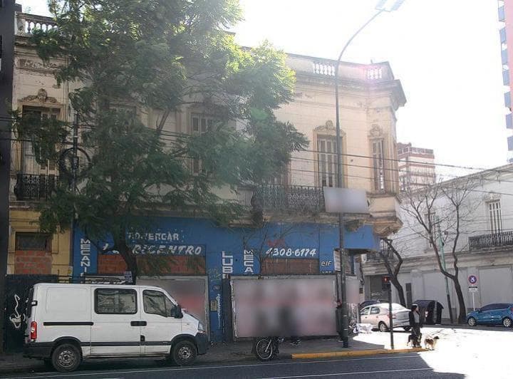 Terreno en Venta. San Cristobal, Esquina, 34 m de Frente, 3700 m² Vendibles, 38 m de Altura. - 3