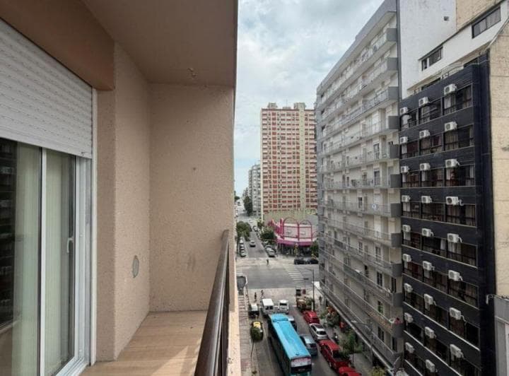 Venta Departamento con Balcón 3 Ambientes. Zona Centro - 4