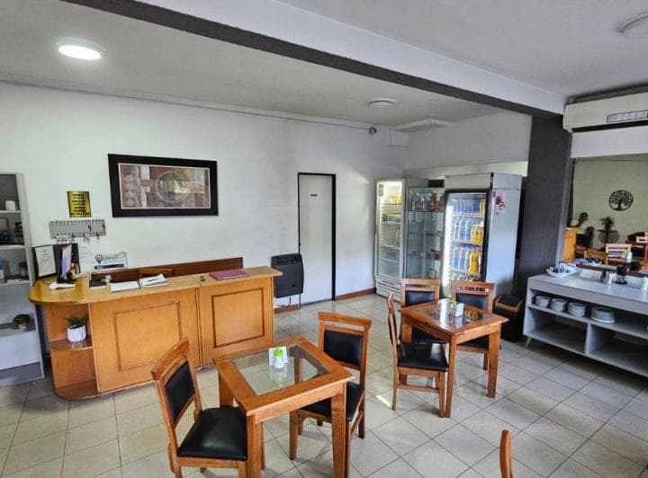 Hotel Consolidado en Venta | Alta Rentabilidad | Microcentro de Mendoza - 4