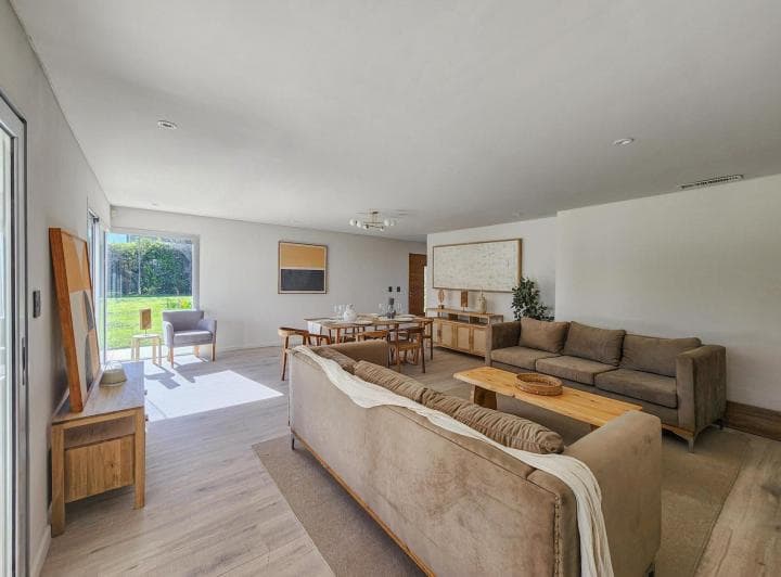 Av Fuerza Aerea 4204 Miraflores Funes Hills - Venta Casa 3 Dorm. con Cochera y Pileta - 3