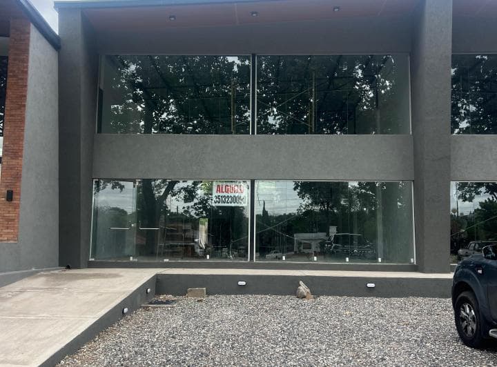 Unquillo Local Comercial 300 Mtrs Cubiertos - 2