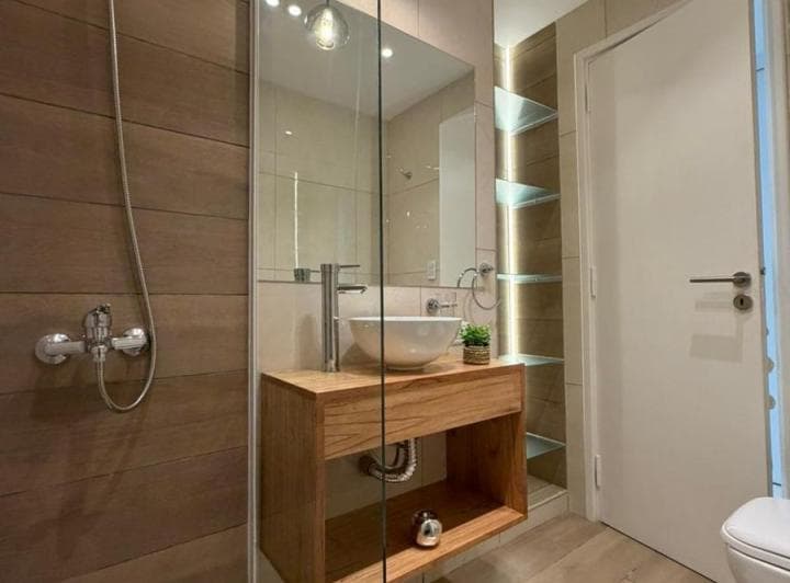 Departamento de 3 Ambientes a La Calle Hecho a Nuevo - 4
