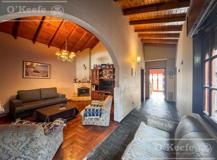 Casa en Venta de 3 Amb con Jardin y Quincho, Bernal. - Apta Crédito! - 3