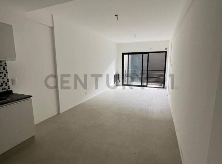 Edificio a Estrenar | 1 y 2 Ambientes con Balcón | a m de Plaza Irlanda | P - 2