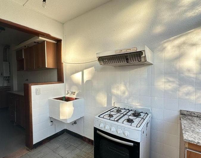 Venta Dto. 1 Dormitorio con Balcón Al Frente - 116 y Diagonal 80 La Plata - 4