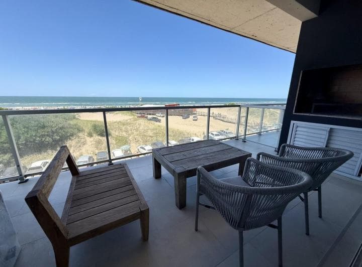 Departamento con Vista Al Mar. - 2