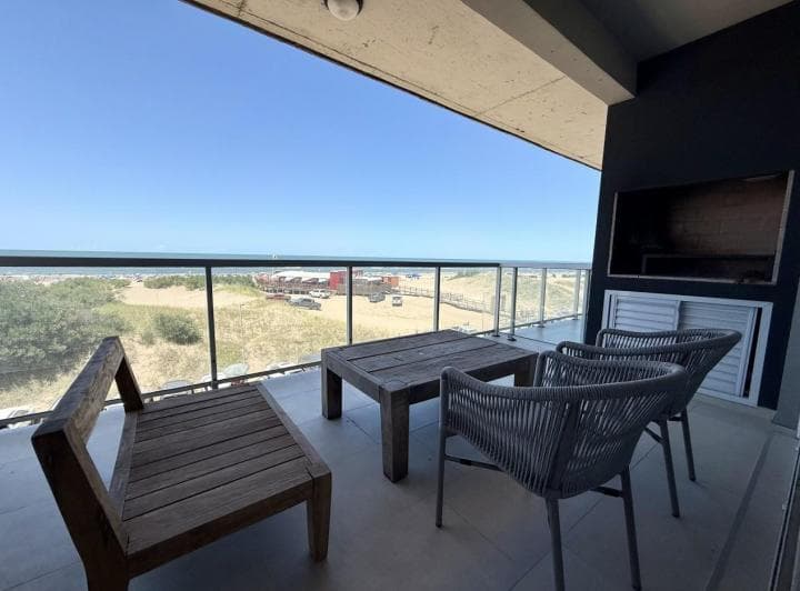 Departamento con Vista Al Mar. - 3