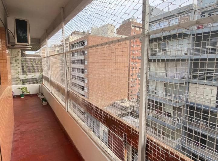 Corrientes 1300 Tres Dorm. con Balcon - 4