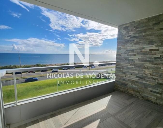 Exclusivo Apartamento en Primera Linea de La Mansa, con Vistas Privilegiadas y Una Excelente Orienta - 4