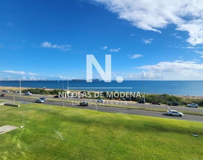 Exclusivo Apartamento en Primera Linea de La Mansa, con Vistas Privilegiadas y Una Excelente Orienta - 5