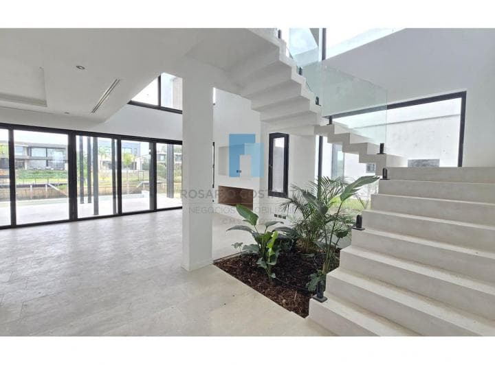 Venta Casa a Estrenar con Amarra en El Yacht, Nordelta - 4